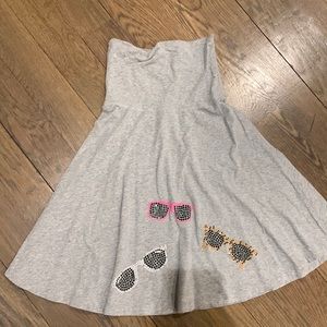 Adorable sunglasses skirt